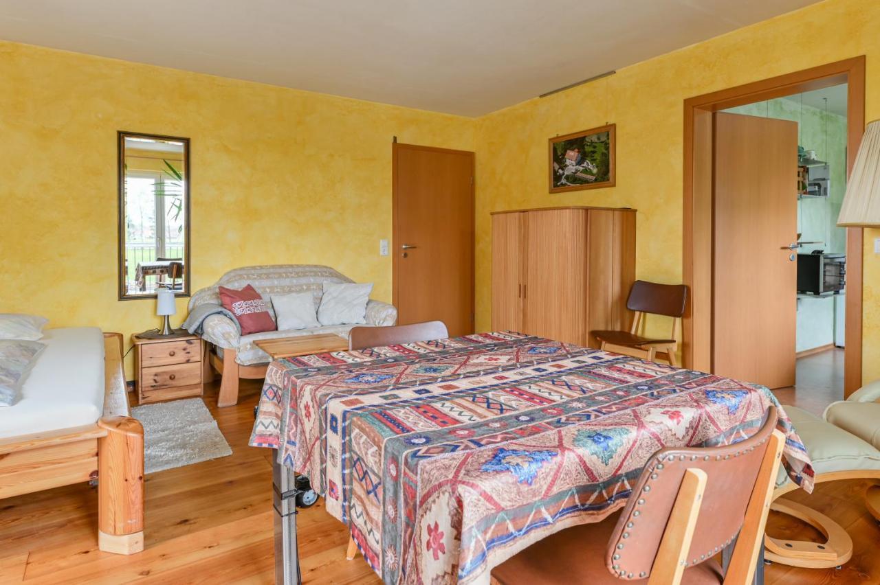 Ruhe Auf Dem Land 1 - Maria Apartment Aulendorf Bagian luar foto